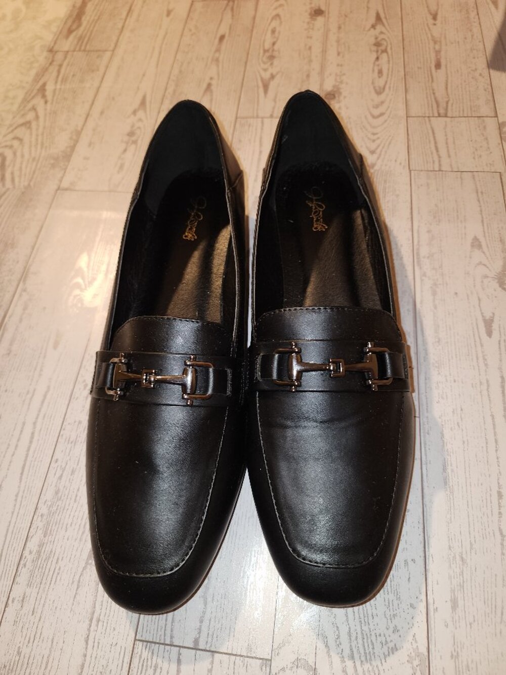 Black Loafers with Gold-Tone Horsebit Detail Women’s Size 11